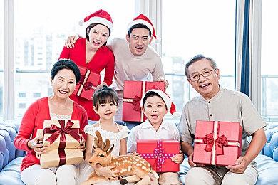 高尔夫模拟游戏《EA Sports PGA Tour》跳票 4月7日上线